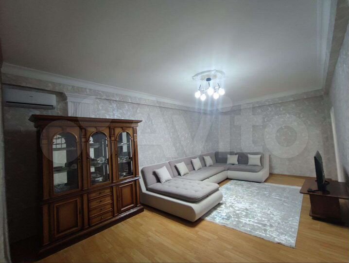 3-к. квартира, 86 м², 4/7 эт.