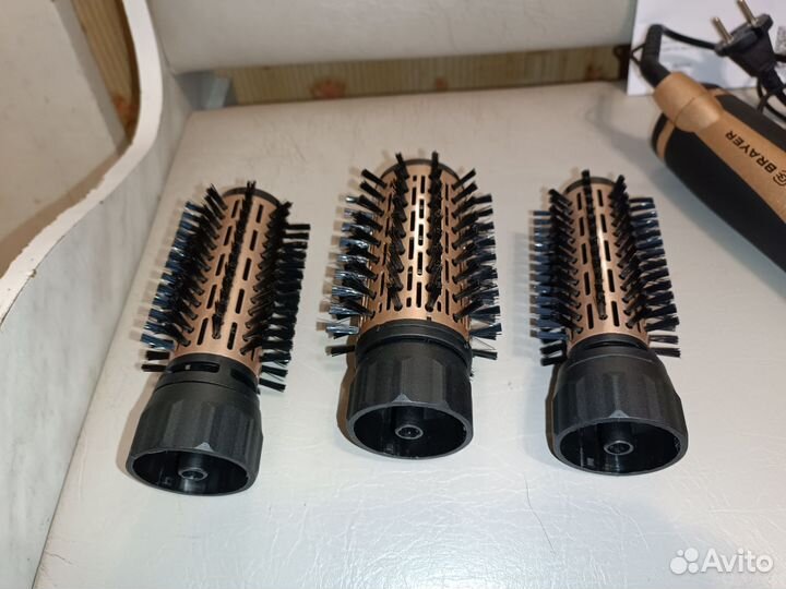 Фен-щётка Brayer