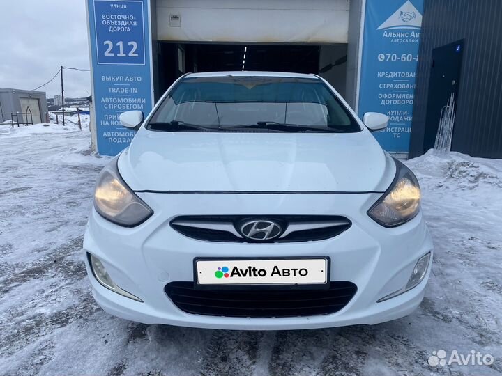 Hyundai Solaris 1.6 AT, 2013, 230 000 км