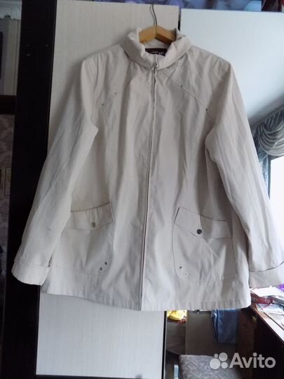 Женские вещи пакетом.На доставке