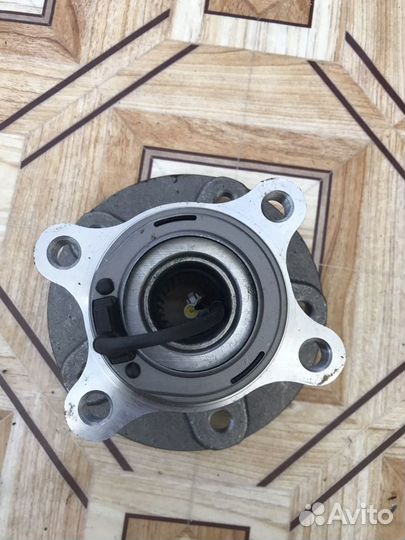 Ступица Сузуки сх4