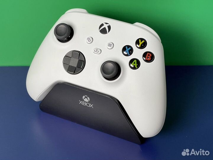 Геймпад Xbox Series S/X Model 1914 (белый, новый)