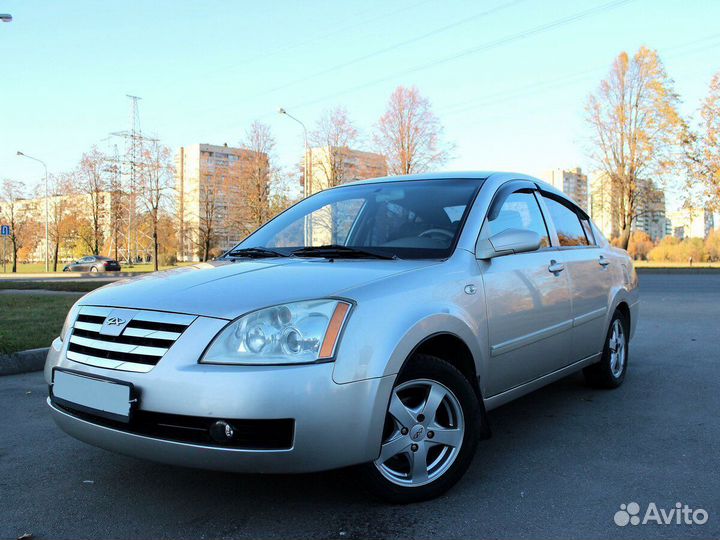 Лобовое стекло на Chery Fora 06-10г