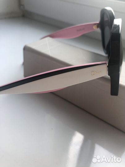 Очки солнцезащитные Dior