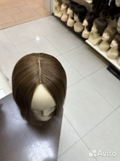 Парик натуральный без челки