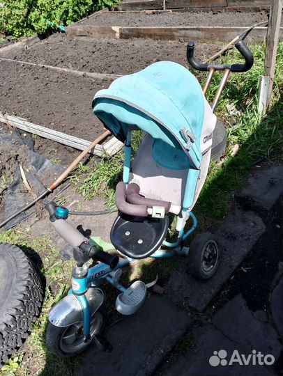 Велосипед с родительской ручкой