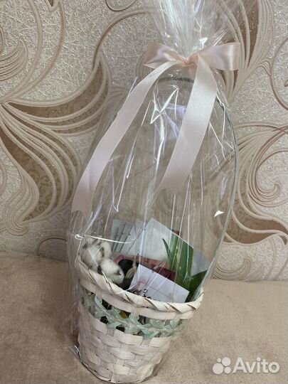 Подарочный набор в корзинке