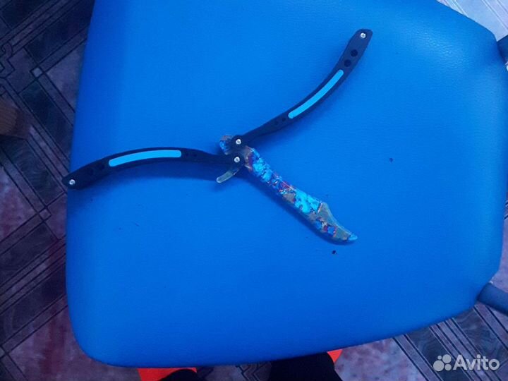 Деревянная бабочка очень практичная