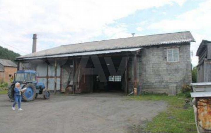 Нежилое здание, 500 м²