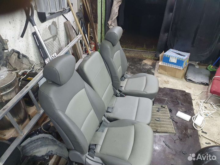 Заднее сиденье