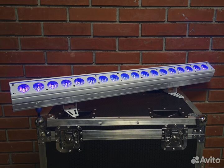 LED BAR 18x15 / 18x18 пиксельный в белом корпусе