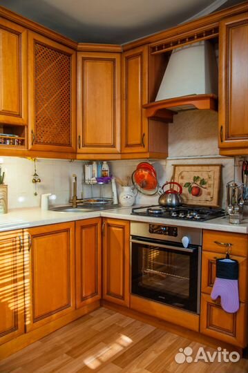 Кухня из массива бу