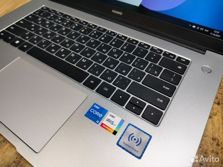 Ультрабук Huawei на i5-11 и 16gb озу