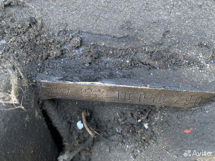 Двигатель Mercedes190 2.0