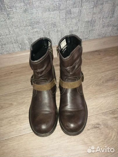 Ботинки вена-осень на девочку 36 разм