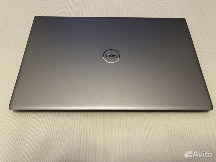 Ультрабук Dell Vostro 5510 Core i7 16gb SSD