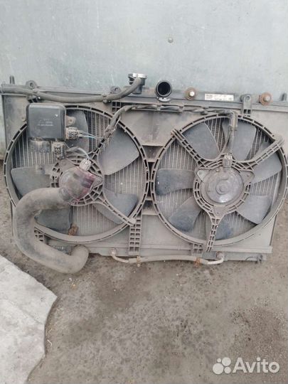 Радиатор с вентилятором Mitsubishi Lancer9