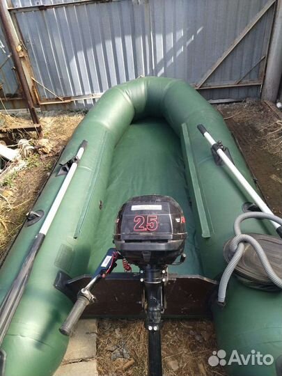 Продам лодку