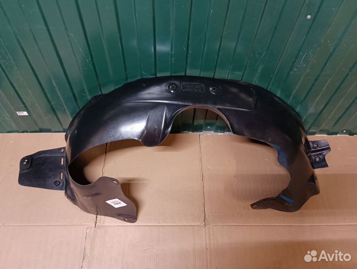 Подкрылок передний правый Шевроле Круз 1