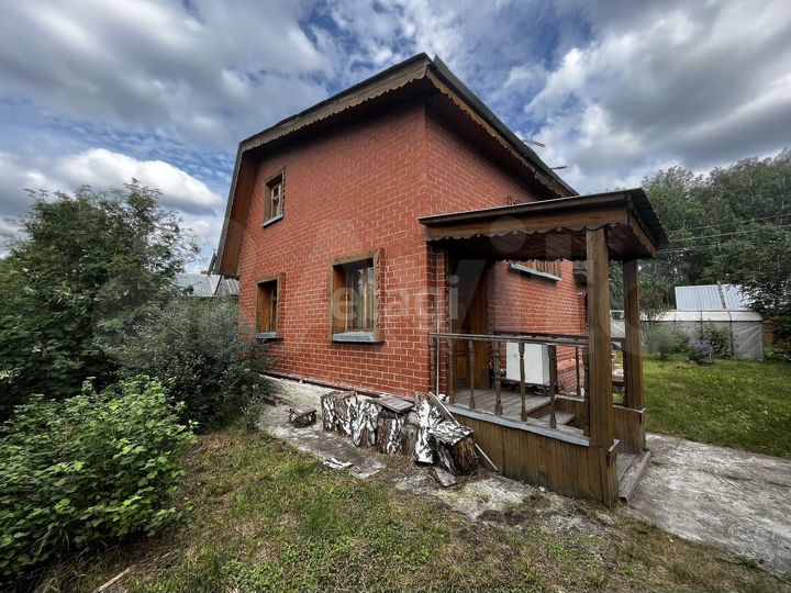 Дача 95 м² на участке 6,8 сот.