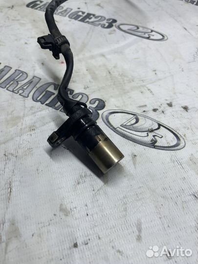 Датчик коленвала Toyota 1AZ-FSE Toyota Noah