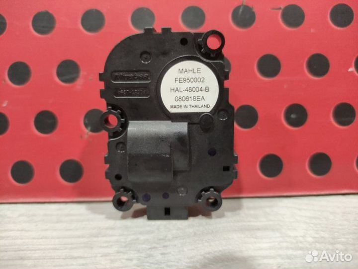 Моторчик заслонки печки Bmw 5 G30 B48B20A 2018