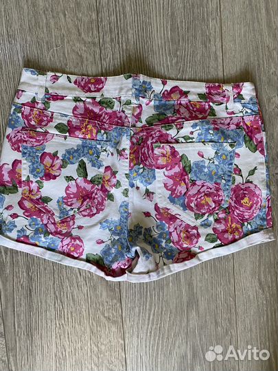 Шорты женские