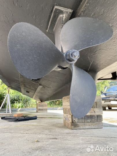 Моторная Яхта Silverton 12 м