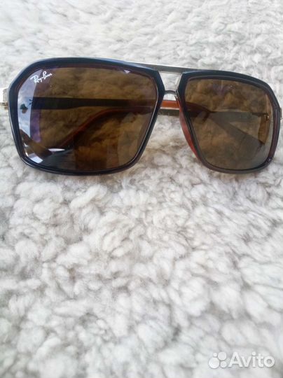 Футляр для очков ray ban и сами очки