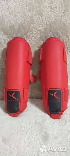 Защита на ноги для карате