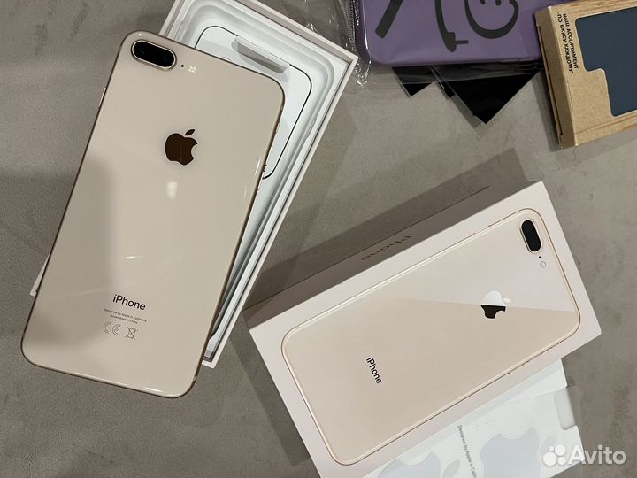 Чехлы и телефон iPhone 8плюс