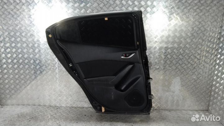 Дверь задняя левая Mazda 3 BM (13-16)