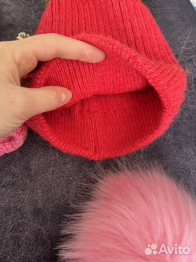 Шапки новые на 3-5 лет