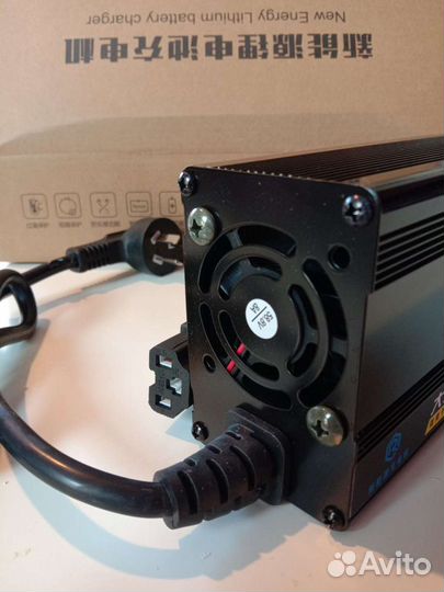 Зарядное устройство для электротранспорта / блок п