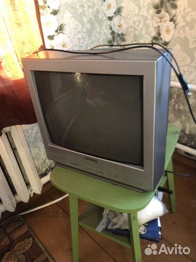 Телевизор