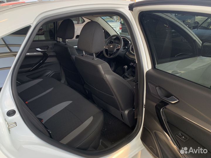 LADA Vesta 1.6 МТ, 2023