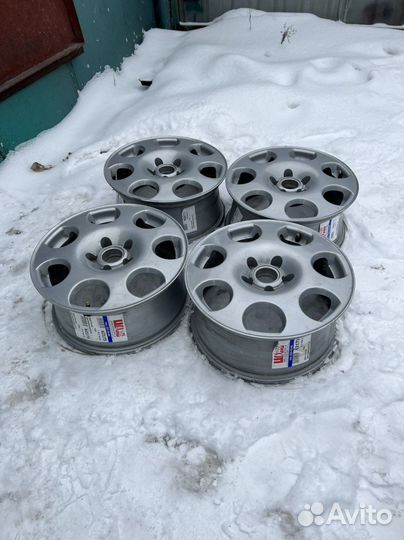 Диски литые Audi R16