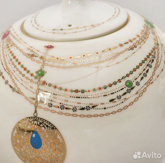 Сервиз чайный ’Золотой медальон’ ифз