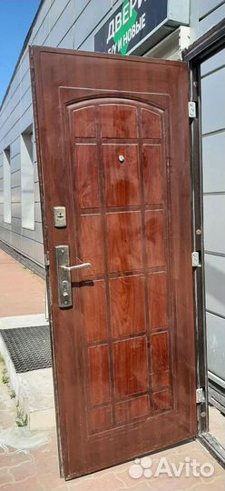 Дверь металлическая