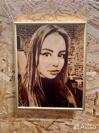 Портреты и картины на дереве