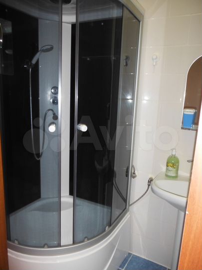 2-к. квартира, 55 м², 3/3 эт.