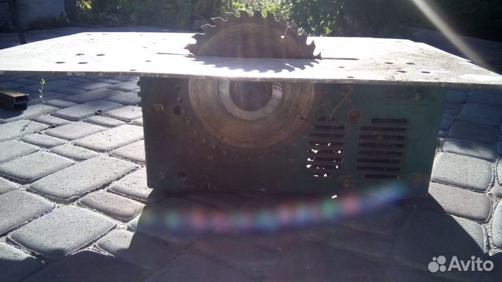 Деревообрабатывающий станок