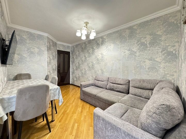 3-к. квартира, 80 м², 10/10 эт.