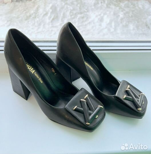 Туфли женские