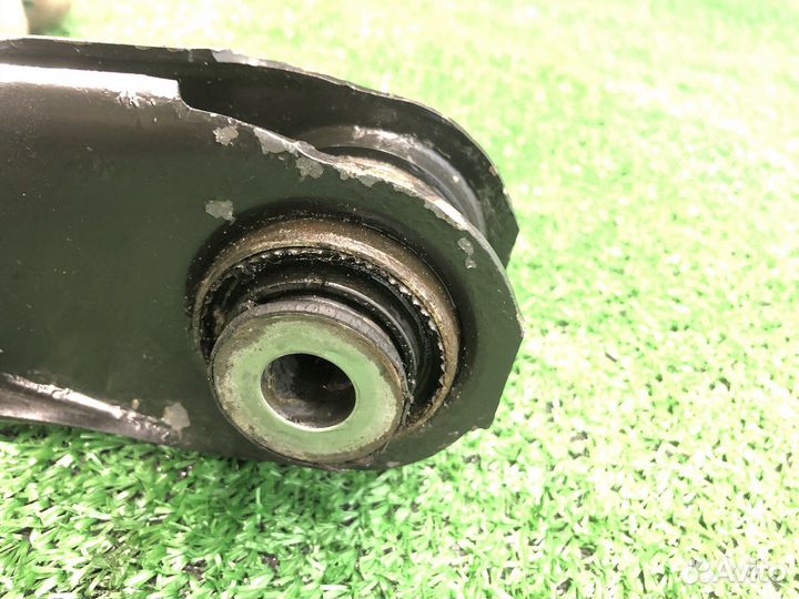 Рычаг задний нижний на BMW F30