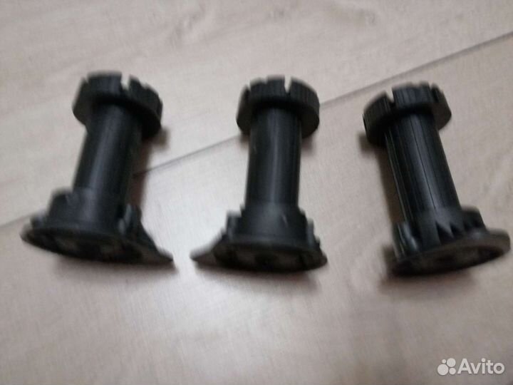 Опора регулируемая 100мм