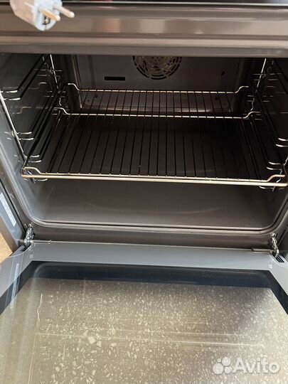 Духовой шкаф neff B15M42S3EU