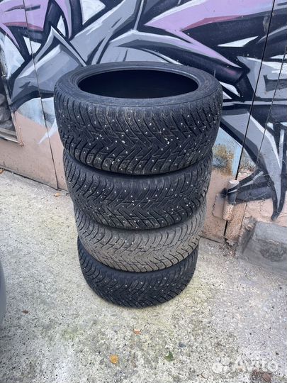 Nokian Tyres Hakkapeliitta 8 245/40 R18 97T