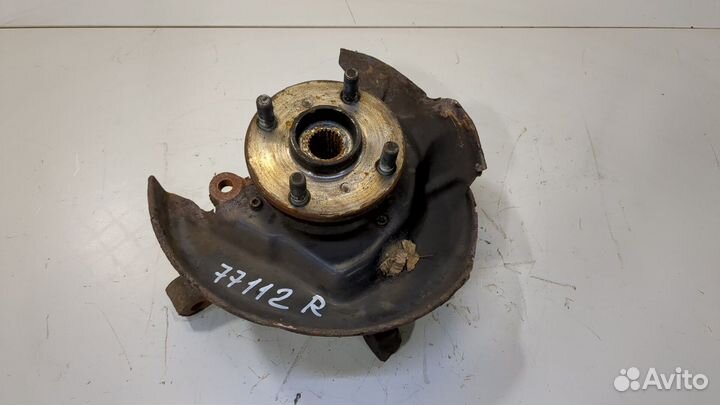 Ступица (кулак, цапфа) Toyota Corolla E11, 1997