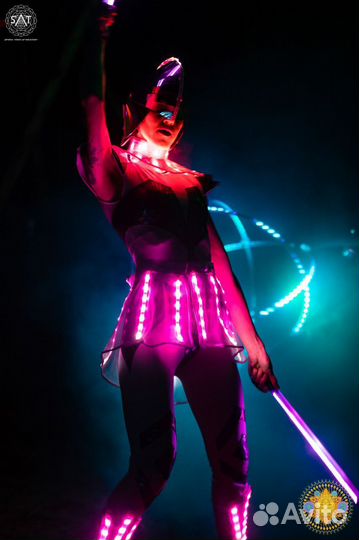 Фаер огненное неоновое световое шоу